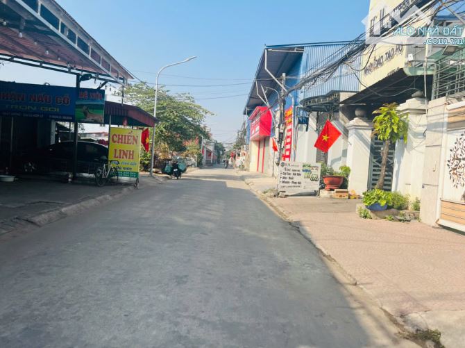 Bán lô đất mặt trục thôn Mỹ Tranh, Nam Sơn 100m + 30m LƯU KO giá chỉ 2,x tỷ - 2