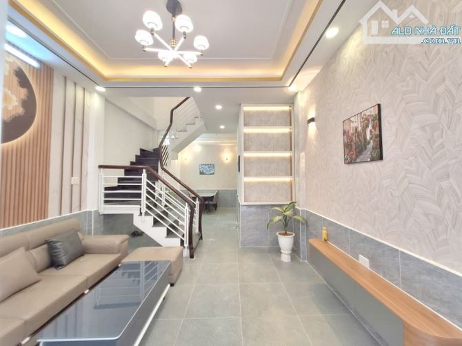 BÁN NHÀ THẠNH LỘC 08, QUẬN 12, SÁT NGUYỄN OANH, GÒ VẤP, 40M2, 2 TẦNG, 2 PHÒNG NGỦ. - 2