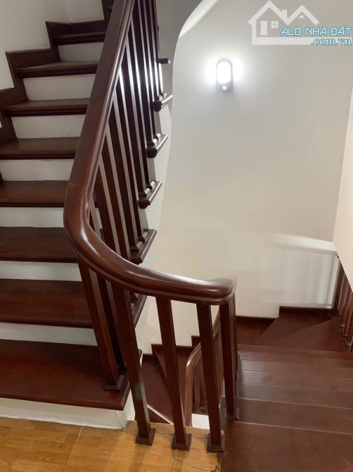 BÁN NHÀ NGÕ 603 LẠC LONG QUÂN 52M2X5T,MT 4.2M-NGÕ Ô TÔ- THÔNG-GẦN HỒ TÂY-KDVP-12 TỶ - 2