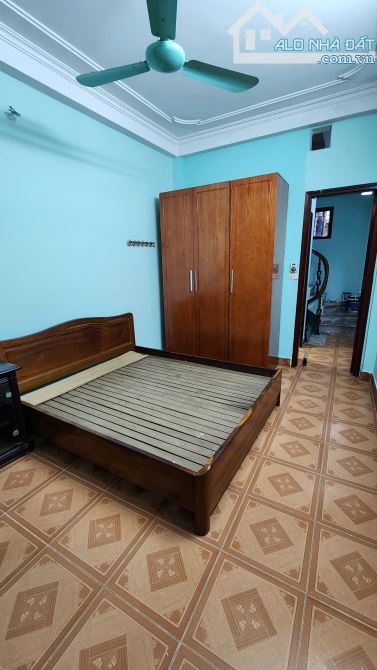 Cho thuê nhà riêng 4 tầng phố Bạch Đằng, gần Chương Dương Độ - 3