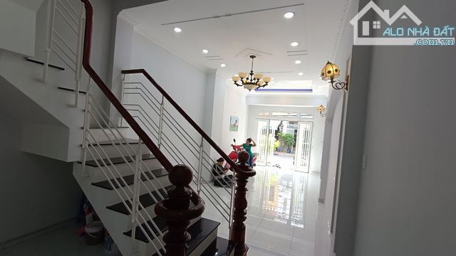 Nhà mặt tiền, DT(4m x 19m)~80m2, P.Tân Thành, Q.Tân Phú (13 tỷ) - 3