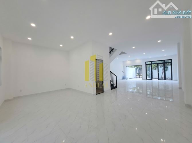 VILLA PHỐ SÀN TRỐNG THUẬN TIỆN MỞ VĂN PHÒNG GIÁ 75 TRIỆU - 3