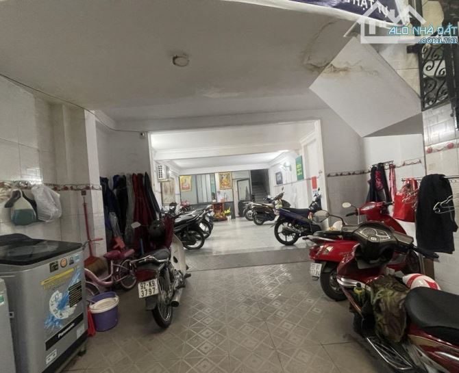 CHDV 5 tầng 13 Phòng 112m2 có 13,65 tỷ Phạm Văn Bạc Phường 15 Tân Bình TP. Hồ Chí Minh - 4