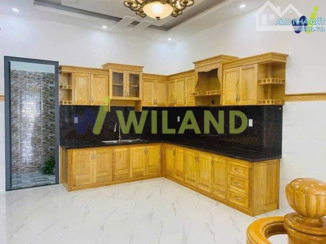 BÁN NHÀ MẶT TIỀN CHU MẠNH TRINH GẦN ĐOẠN LÊ HỒNG PHONG SẦM UẤT CHỈ 11 TỶ - 4
