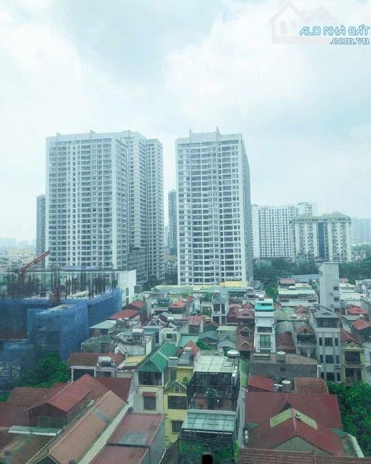 Cho thuê căn hộ cao cấp Comatce Tower 61 Nguỵ Như Kon Tum 145m 3n cb giá chỉ 16tr5/tháng - 5