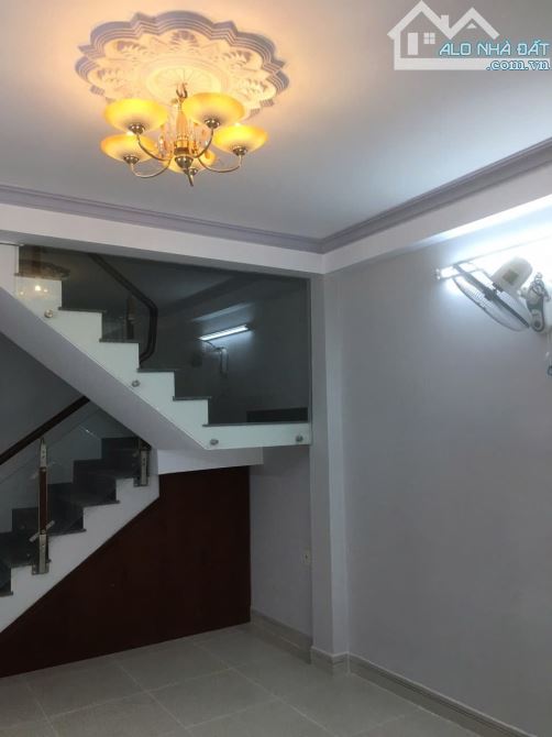 BÁN NHÀ QUẬN GÒ VẤP.  HXH DƯƠNG QUẢNG HÀM 3 TẦNG BTCT 6 tỷ. - 5