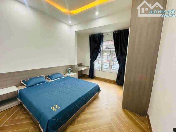 BÁN NHÀ 3 TẦNG ĐẸP, FULL NỘI THẤT - GIÁ NHỈNH 2 TỶ - TRUNG TÂM THANH KHÊ - OTO ĐỖ - 6