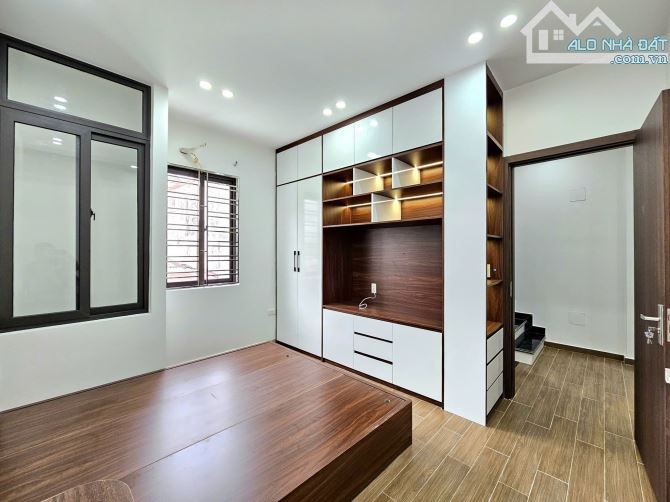 Bán Nhà 4 tầng đường Thiên Lôi, Vĩnh Niệm, Lê Chân.50m2.Mặt tiền 4m.Đường 3,5m.CHỉ 4,6tỷ - 6