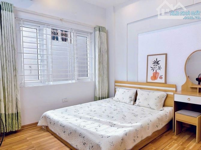 Trần Thái Tông 47m2 5 tầng-9 phòng khép kín 45tr/th-gần phố-full nội thất - chỉ 9 tỷ - 5