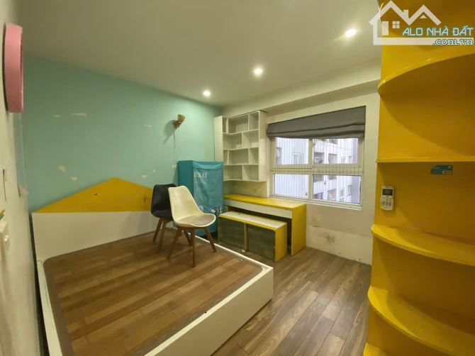 Cho thuê căn  hộ chung cư Đại Kim, Phố Trần Hoà 70m2, 2 ngủ, 10 Triệu, full đồ, vào ngay