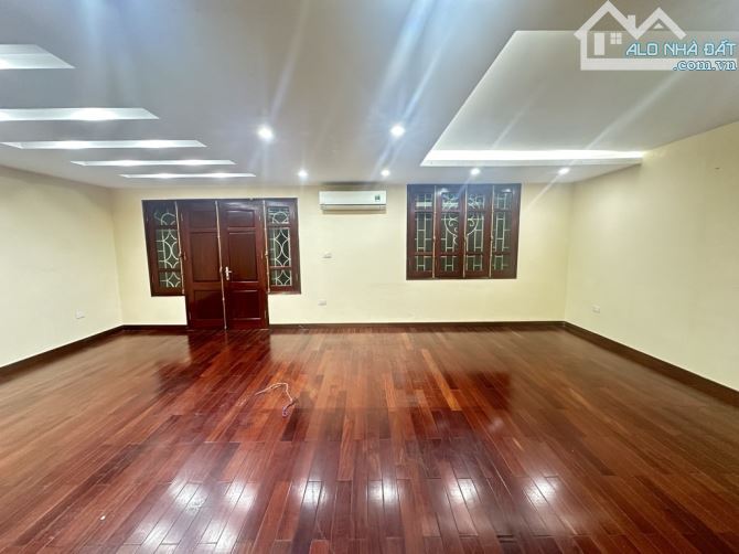 Bán nhà Phân lô, ô tô tránh, gara, OC Thang máy, 80m2x6T, nhỉnh 2x tỷ