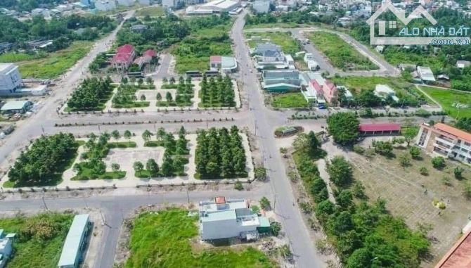 BÁN 200M2 LÔ ĐẤT NẰM NGAY KHU CÔNG NGHIỆP MỞ RỘNG LONG THÀNH GIÁ 2 TY490