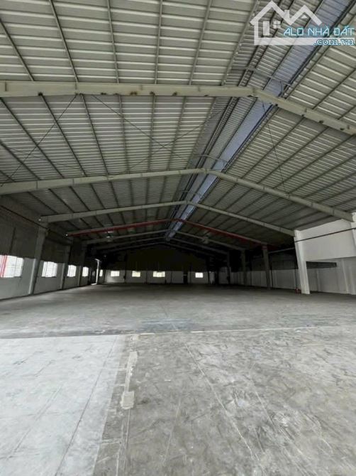 Cho thuê kho xưởng KCN Tân An, Long An, KV : 30.000m2, xưởng: 20.000m2