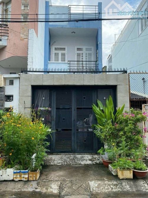 Bán nhà CC 130m2 4x22.5 x 2 tầng mới đẹp, Mặt tiền đường số Phú thuận 9,7 tỷ