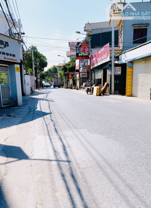 BÁNn ĐẤT ĐẸP LÔ GÓC NGÕ THÔNG Ô TÔ VÀO TẬN ĐẤT TIÊN DƯƠNG