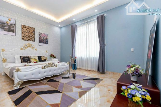 BIỆT THỰ ĐẸP KHU VIP Á CHÂU- BÃI SAU PHƯỜNG 2 VŨNG TÀU- S=300m2 12,5x26m BHR 3 TẦNG- 26 TỶ