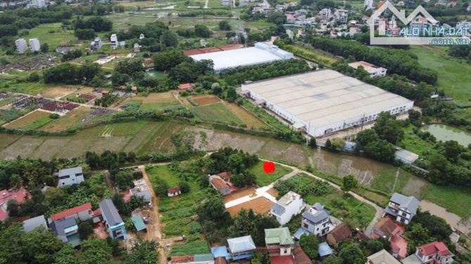 60m đất Tân Xã đường thông ô tô tránh ,giá đầu tư liên hệ Việt Hưng để được hỗ trợ