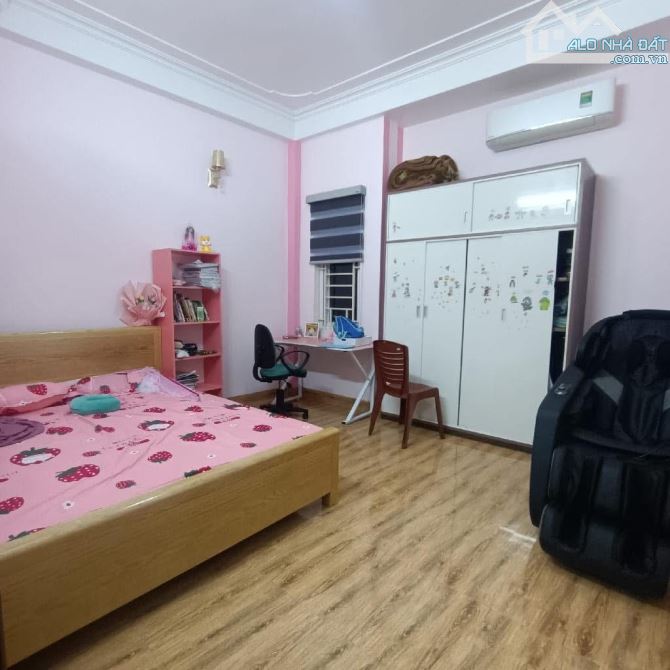 MỸ ĐÌNH 50M2, 5 TẦNG - Ô TÔ ĐỖ CỔNG - 2 THOÁNG - 1 NHÀ RA PHỐ CHỈ HƠN 9 TỶ. - 1