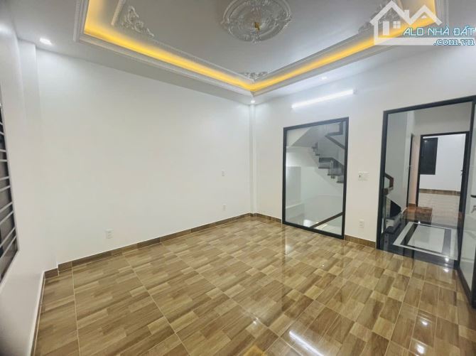 Bán nhà 4 tầng Ngô Gia Tự, Đằng Lâm.60m2.Mặt tiền 4m.Ngõ 3,5m.Ô tô vào nhà.CHỉ 4,95 tỷ - 2