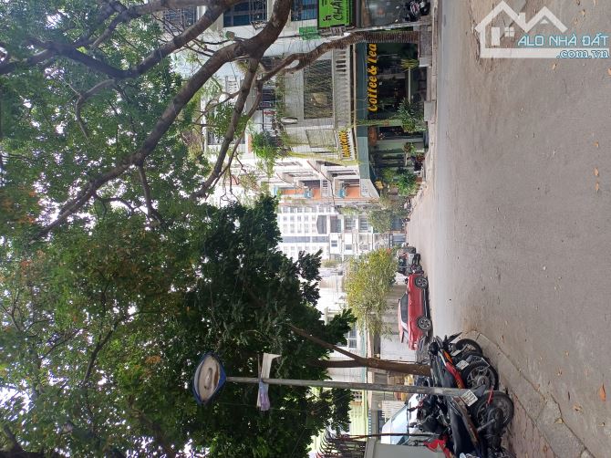 Bán nhà Nguyễn Khuyến, phân lô vỉa hè, gara ô tô, view thoáng vĩnh viễn, 83m2, 20 tỷ - 2