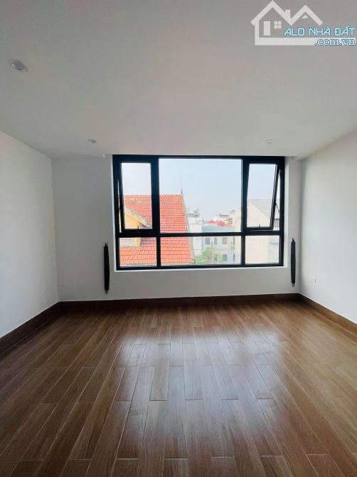 BÁN NHÀ NGHĨA TÂN - CẦU GIẤY - 36M² - HƠN 8 TỶ - Ô TÔ QUA NHÀ - 2