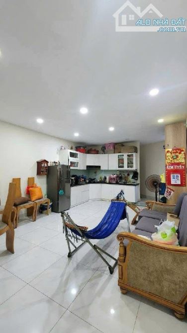 Nhà 5 tầng 4x15m, 7PN, 7wc, xe hơi đậu trong nhà, trung tâm Q7 chỉ 7,7 tỷ - 2