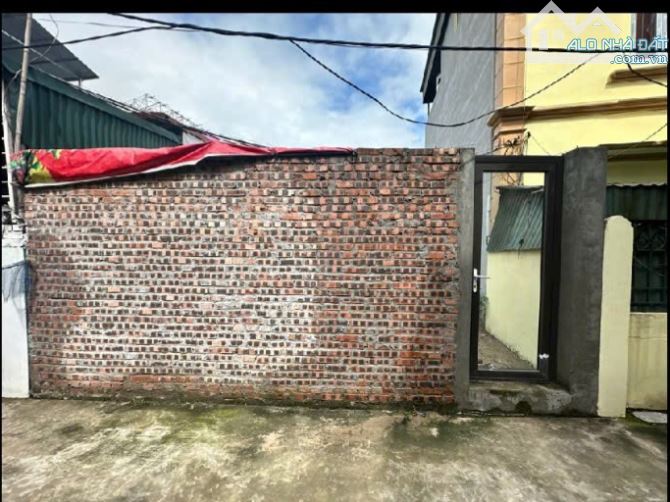 Đê Vàng/ Cổ Bi/ 108 m2/5.4 mt/nhỉnh hơn 7 Tỷ/ Ô tô - 2