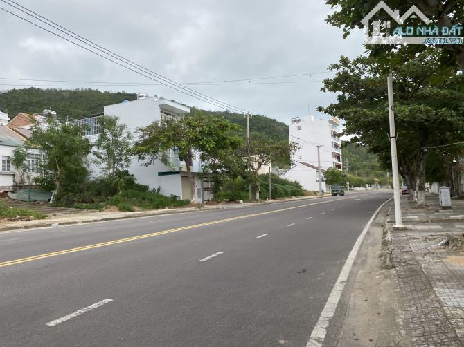 Bán lô đất mặt tiền đường Phạm Văn Đồng - Vĩnh Hoà - Nha Trang - 2