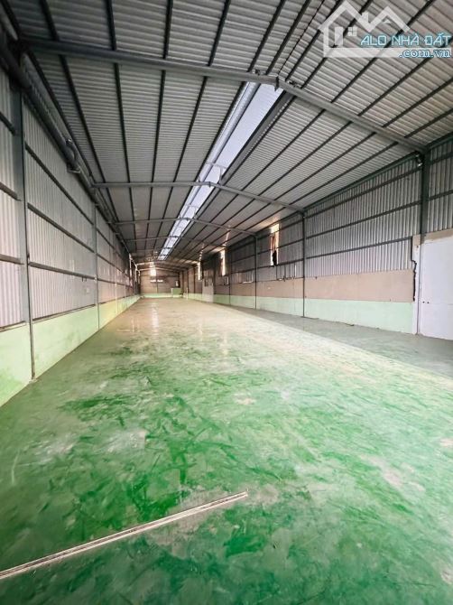 Cho thuê xưởng 750m2 nền epoxy gần quốc lộ 13 Thuận An - Bình Dương - 2