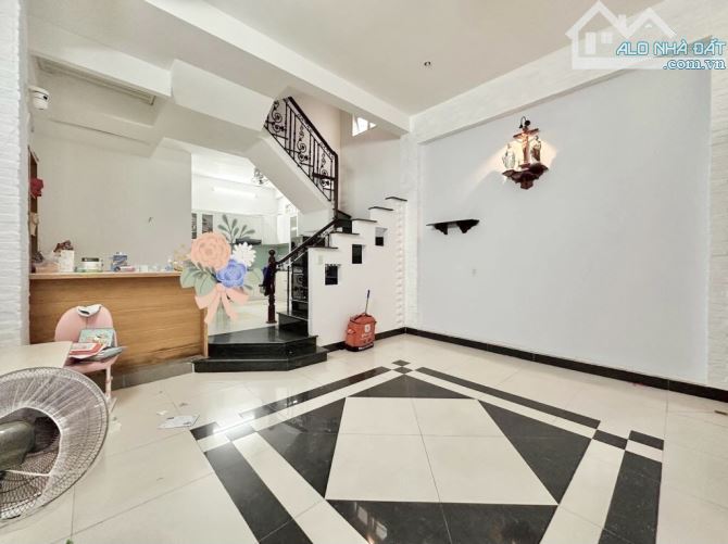 Nhà đẹp Phan Xích Long - 55m2, 4 tầng - Nhỉnh 11 tỷ - 2