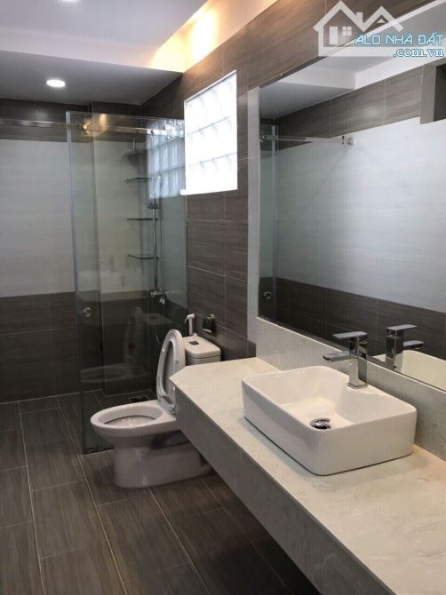 CHO THUÊ NHÀ ĐẸP 3 LẦU SÁT CÔNG VIÊN ĐƯỜNG 10M BÌNH PHÚ Q.6 - 4