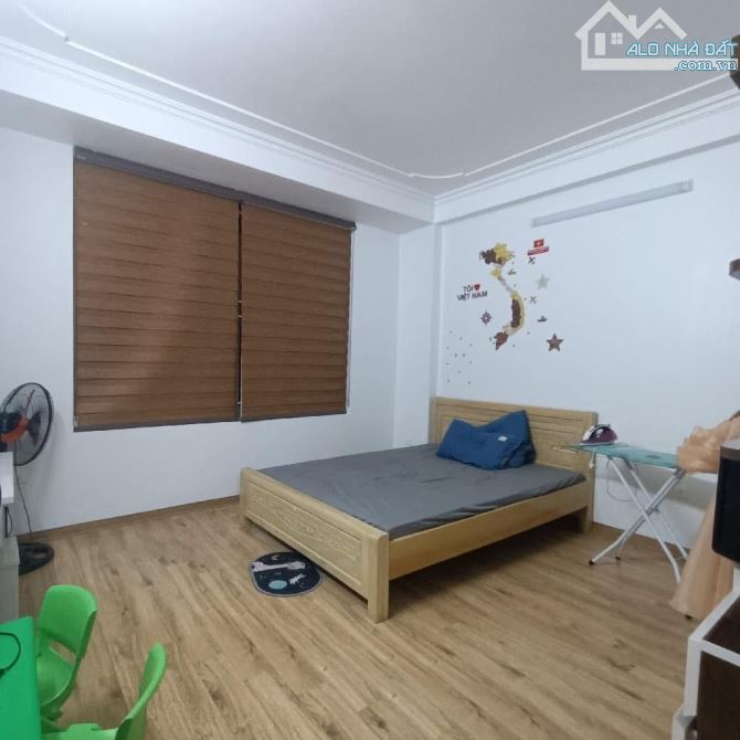 MỸ ĐÌNH 50M2, 5 TẦNG - Ô TÔ ĐỖ CỔNG - 2 THOÁNG - 1 NHÀ RA PHỐ CHỈ HƠN 9 TỶ. - 4