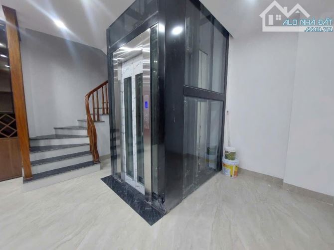 BÁN NHÀ ĐẶNG VŨ HỶ - NHÀ MỚI TINH – DT 40M2 – MT 5,8M. Giá 7,9 tỷ - 4