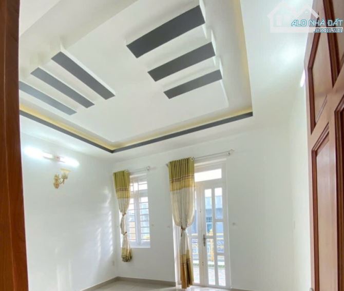 HẺM Ô TÔ, CHIẾN LƯỢC, BÌNH TỊ ĐÔNG A, BÌNH TÂN, 4 TẦNG, 48 M2, 5.6TỶ - 5