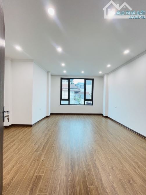 🏡Nhà hiếm Kim Mã 35m2 7 tầng nhỉnh 8 Tỷ - NHÀ ĐẸP ĐÓN TẾT, XÂY MỚI, 7 TẦNG THANG MÁY, THI - 9