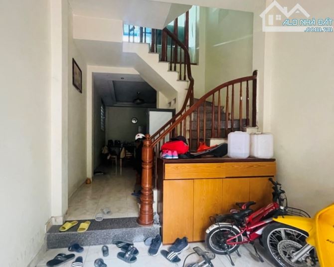 BÁN NHÀ ĐỊNH CÔNG, HOÀNG MAI, NỞ HẬU, 61S RA PHỐ, 37M2, 7.1 TỶ(CTL)