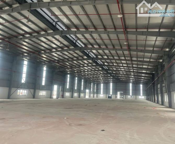 Có kho 320m2,  xe công tránh,  Kiêu kỵ,  Gia lâm