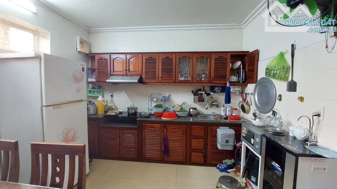 Bán nhà 3 tầng Trần Nguyên Hãn, Lê Chân.70m2.Ngang4m.Ngõ 2m.Chỉ 3,2 tỷ - 1