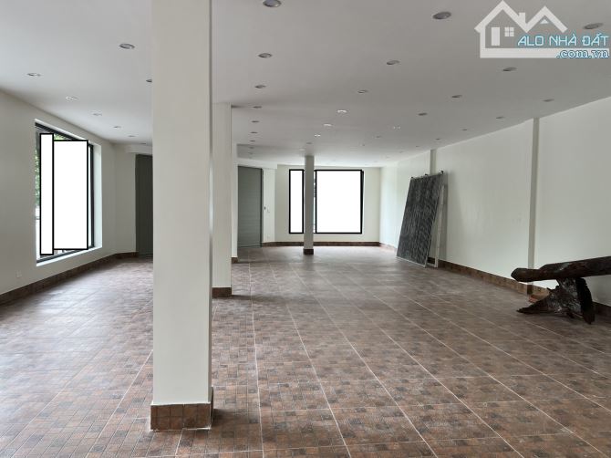 Bán nhà mặt phố Tố Hữu Tera An Hưng 400m2 8 tầng mặt tiền 32m hơn 45 tỷ kinhdoanh ThangMáy - 1