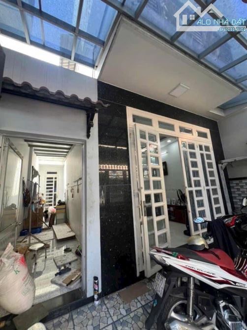 HẺM XE TẢI 6M - 3 TẦNG - 95M2 - 6M x 16M - NGAY CHỢ TÂN TRỤ - COOP MART - SÂN BAY - 2