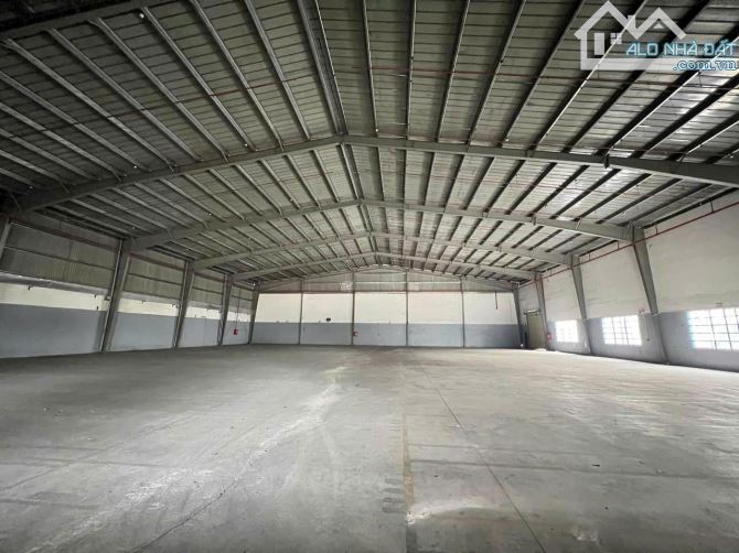 Cho thuê Kho - Xưởng đường Tây Hòa - Xa Lộ Hà Nội. dt: 600m2. 35tr/th - 2