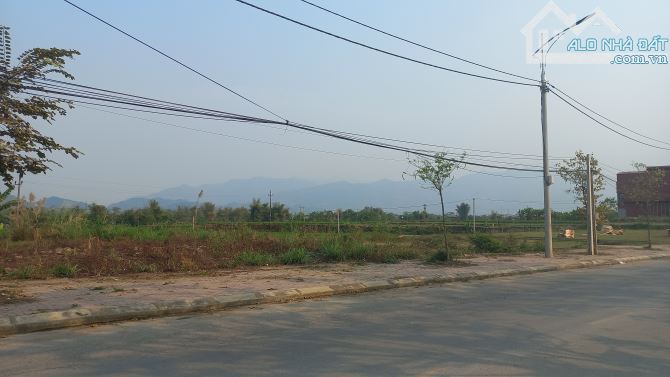 Bán đất đường vàng đai Thị xã Nghĩa Lộ,Tỉnh Yên Bái.