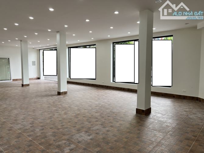 Bán nhà mặt phố Tố Hữu Tera An Hưng 400m2 8 tầng mặt tiền 32m hơn 45 tỷ kinhdoanh ThangMáy - 2