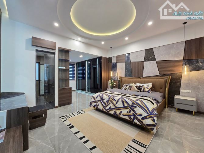 Nhượng lại căn nhà siêu đẹp ngay Bà Hom, Quận 6, giá: 2 Tỷ 640 / 55m2. Hẻm 6m, đông dân cư - 4