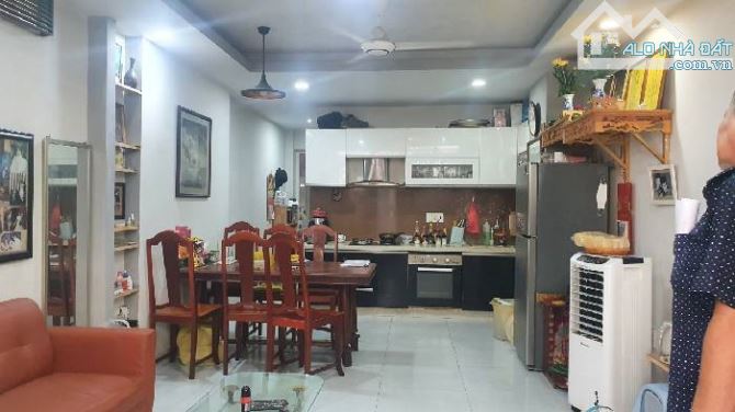 Nhà đẹp ở Thành Mỹ,P8,Tân Bình,xe hơi ngủ nhà,DT:52m²,(4,5*12m), 4tầng,Nhỉnh 8tỷ chút. - 4