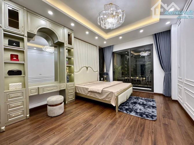 Bán nhà Nguyễn Lân, 38m2 x5 tầng, phân lô, kinh doanh, sát mặt phố, Nội thất luxury giá 10 - 5