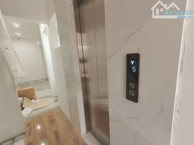 Bán nhà dòng Tiền, 6 tầng, 9PN. 8,9 Tỷ. Đức Diễn, Gần Văn Tiến Dũng, Phúc Diễn, QL 32