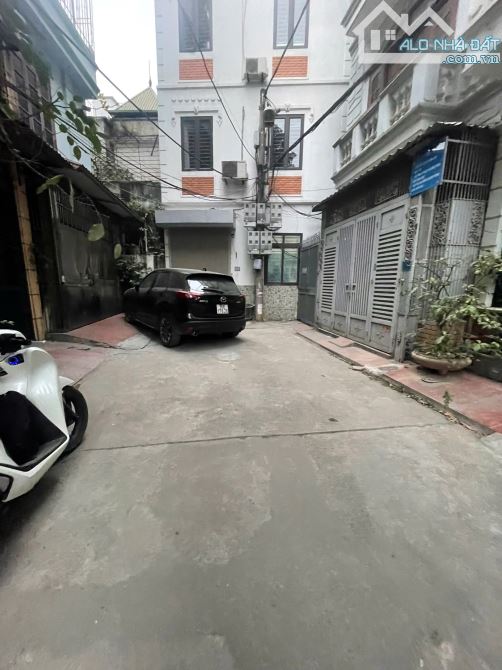 Bán Nhà Phùng Chí Kiên 38m2, phân lô, ô tô tránh Trước Nhà Giá 7 Tỷ Nhỉnh