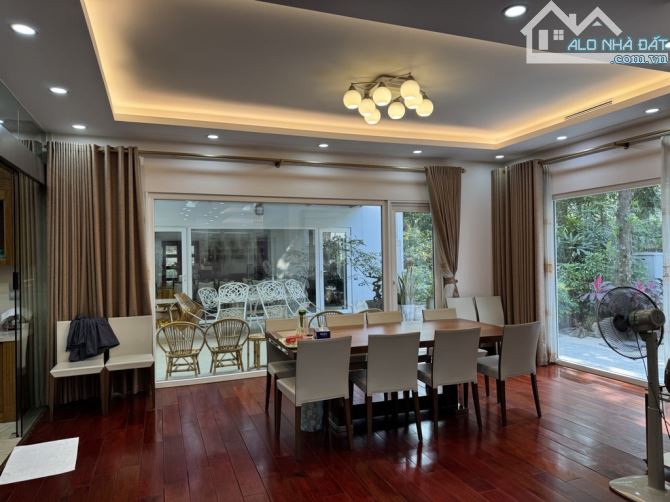 VỊ TRÍ QUÁ ĐẸP - KHU PHÂN LÔ OTO ĐỖ CỬA - NGÕ NÔNG THÔNG.
