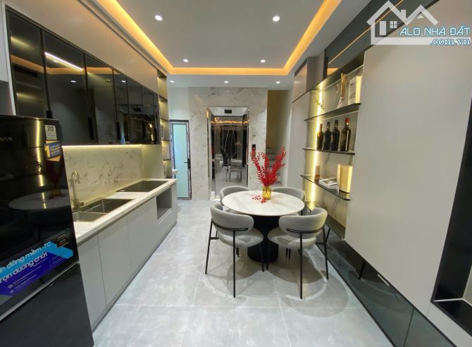Bán nhà Vạn Phúc full nội thất đẹp lung linh, ô tô đỗ cửa, nhỉnh 9 tỷ
